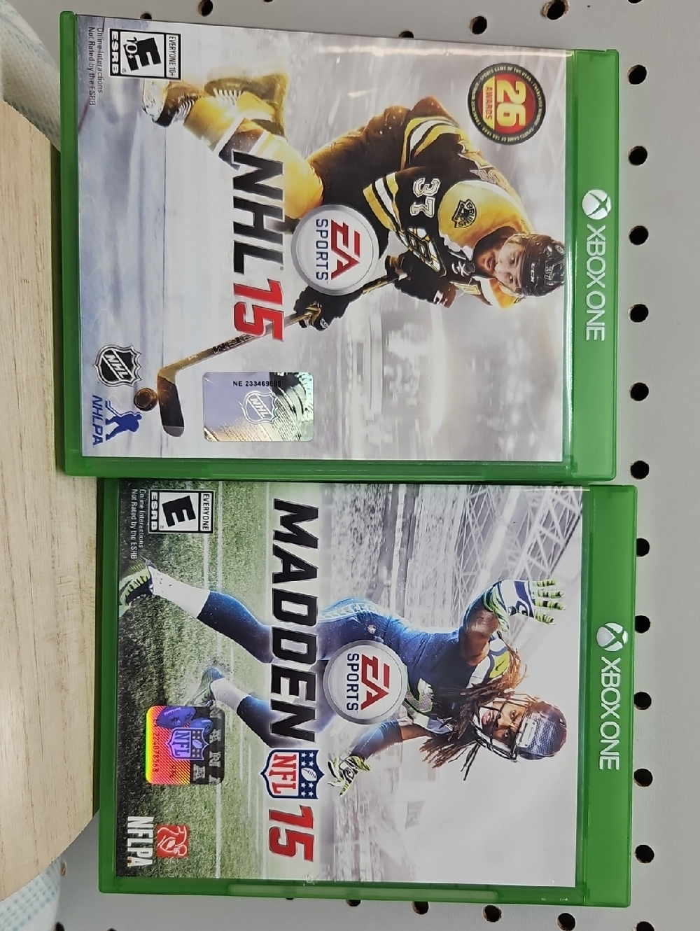 NHL 15 Xbox One & MADDEN NFL 15 Xbox ONE-LOT OF 2